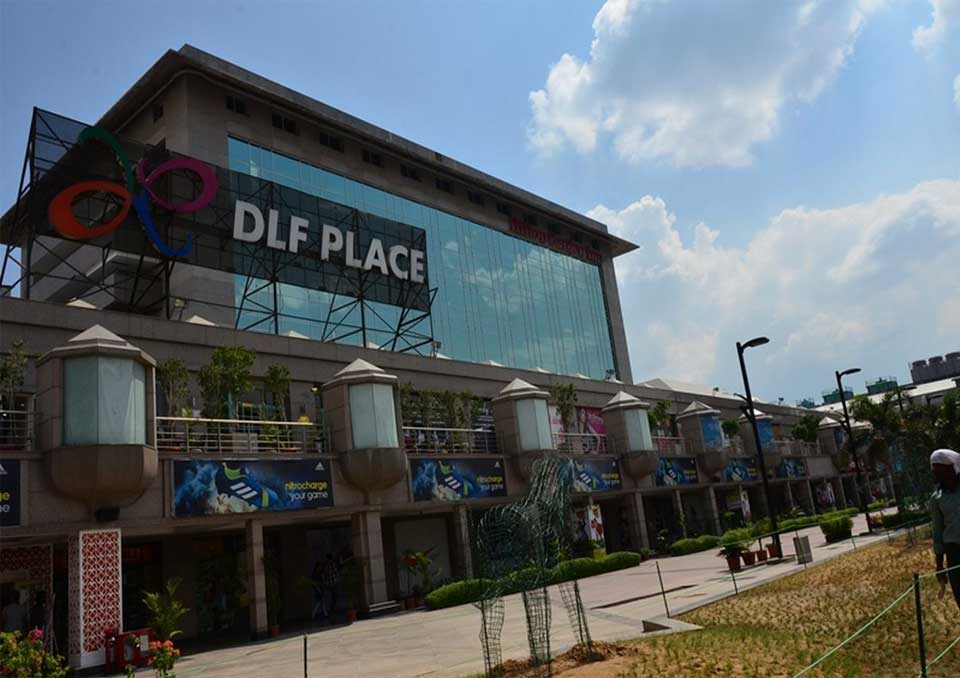 commercial property in saket district