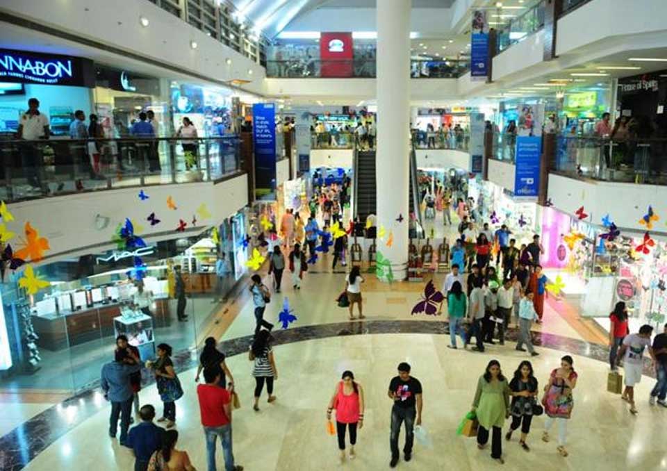 commercial property in saket district